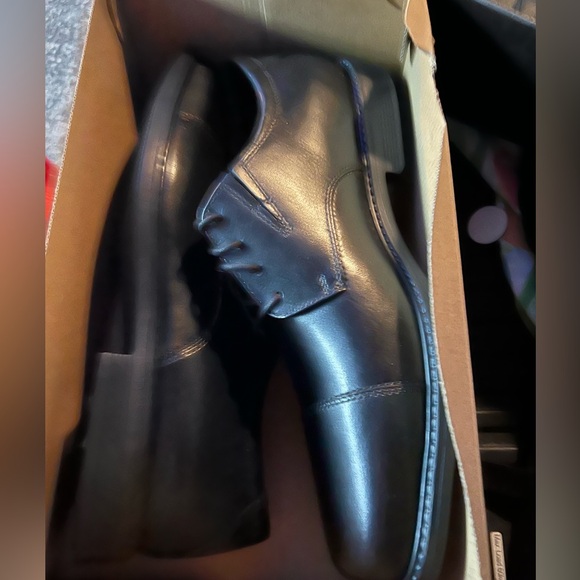 Men’s size 13 Clarks Black Leather Men's Oxfords new no box - Picture 1 of 5